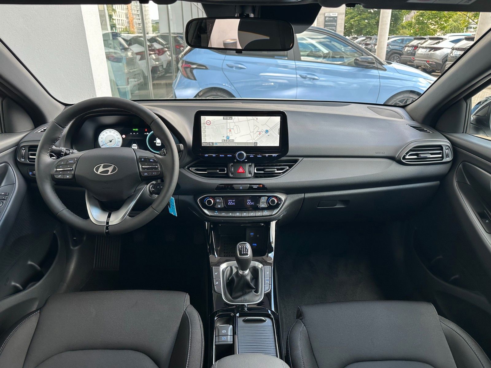 Fahrzeugabbildung Hyundai i30 Advantage 1.0L 100PS NAVI/SHZ!