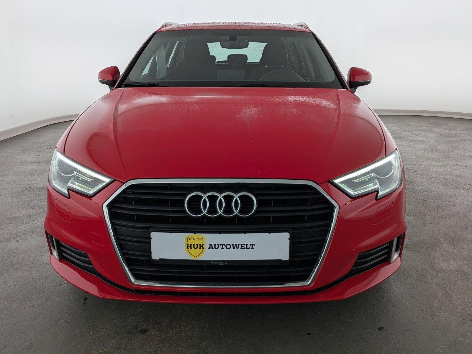 Audi A3 Sportback 35 TFSI sport XENON+NAVI+PDC+SHZ+, миниатюра 2
