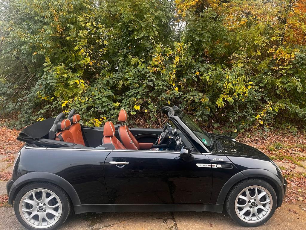MINI Cooper Cabrio