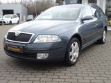 Skoda Octavia Combi Elegance - Skoda Octavia aus 2005: Kombi