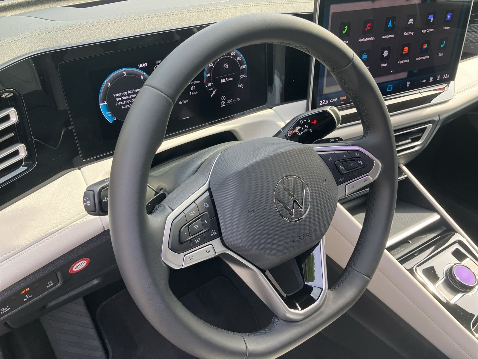 Volkswagen Tiguan - Bild 10