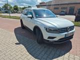 Volkswagen Tiguan 2.0 TDI SCR 140kW DSG 4MOTION Highlin... - Volkswagen Tiguan: TDI 140