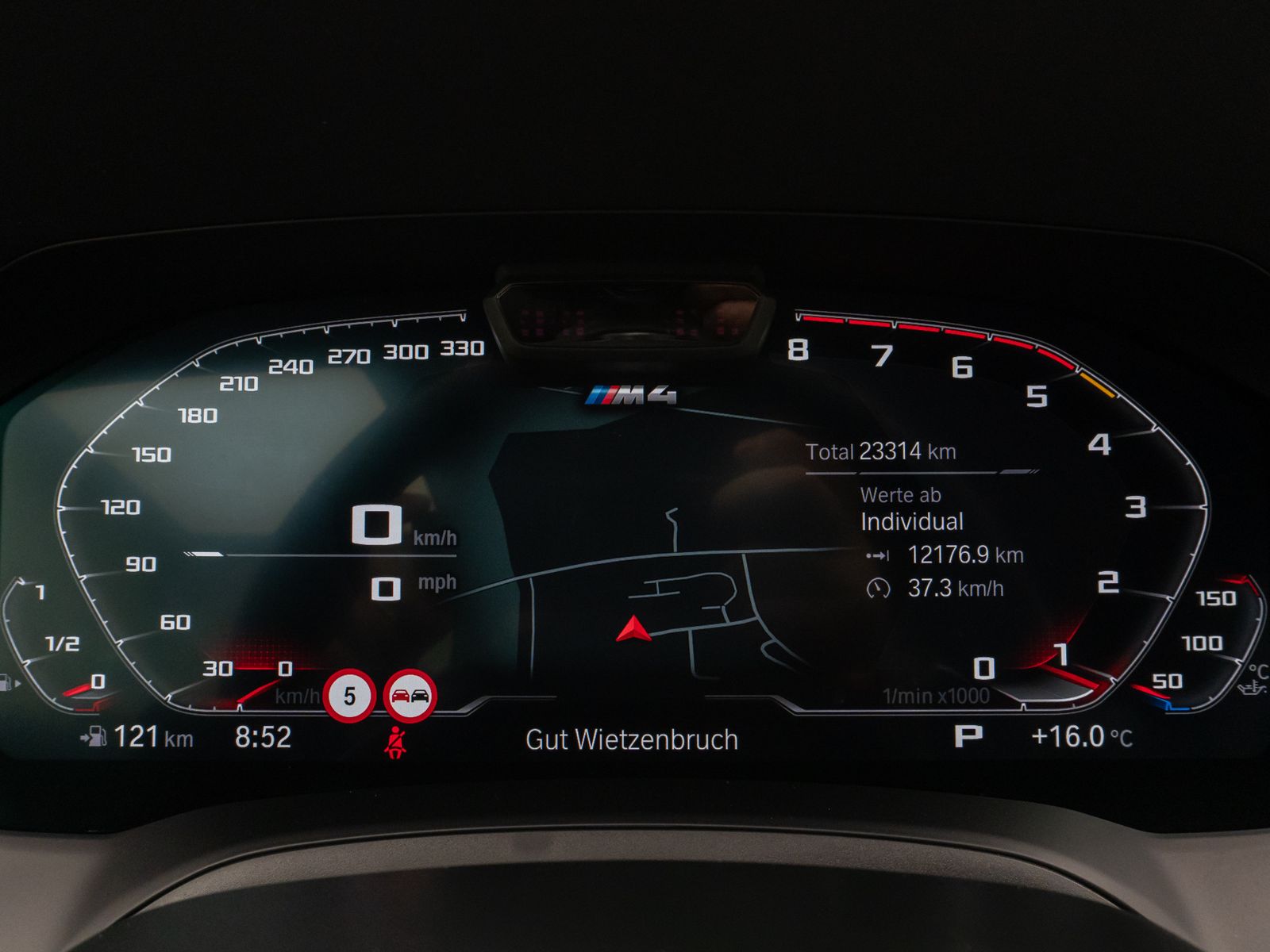 Fahrzeugabbildung BMW M4 Competition M xD Cabrio Kamera Laser HUD H/K