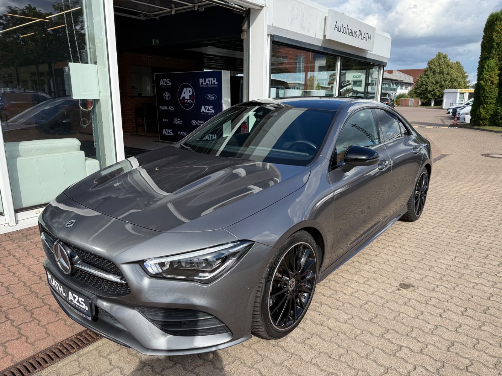 Mercedes-Benz CLA 200 AMG Line Automatik foto 4
