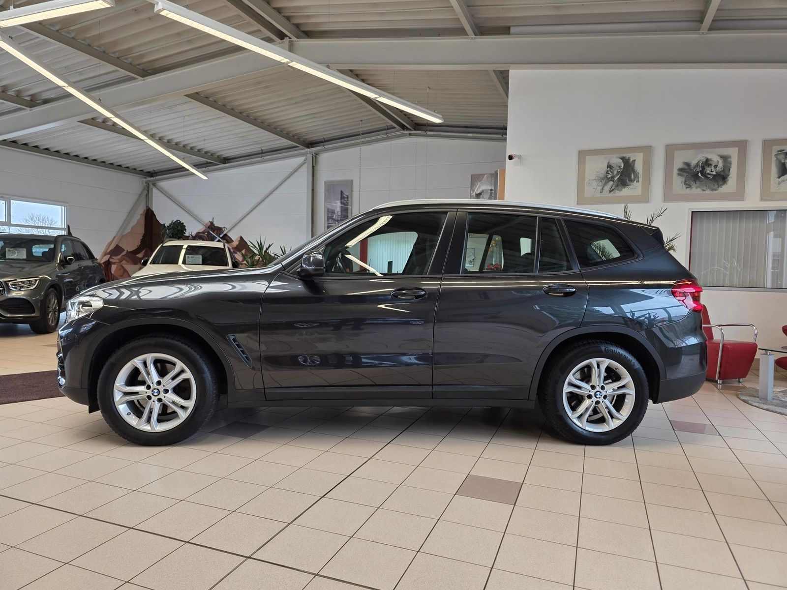 Fahrzeugabbildung BMW X3 xDrive20d/LED/Navi/HuD/Carplay/Keyless/AHK