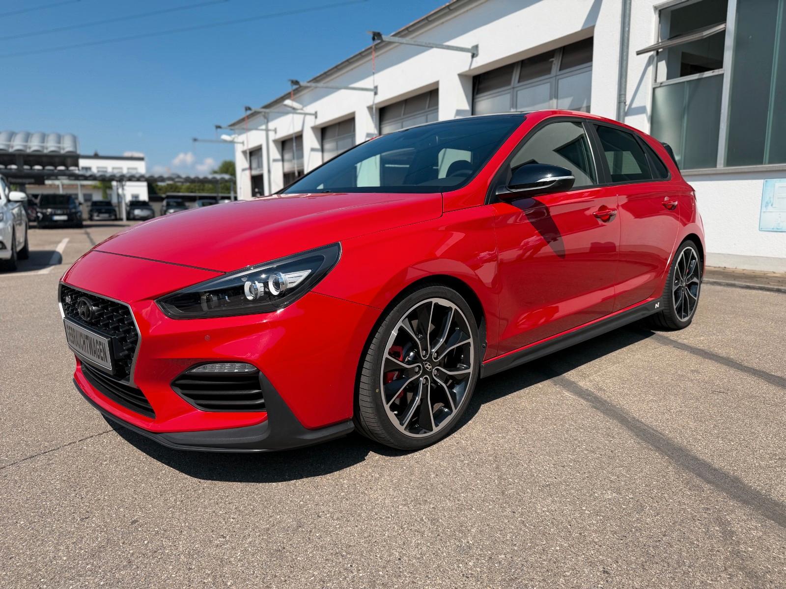 Hyundai i30 N 2.0 Performance / Navi / Pano / WR