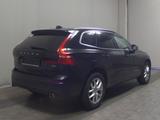 Volvo XC60 D3 Momentum T-Leder Navi LED Shz - Volvo XC60: 3D