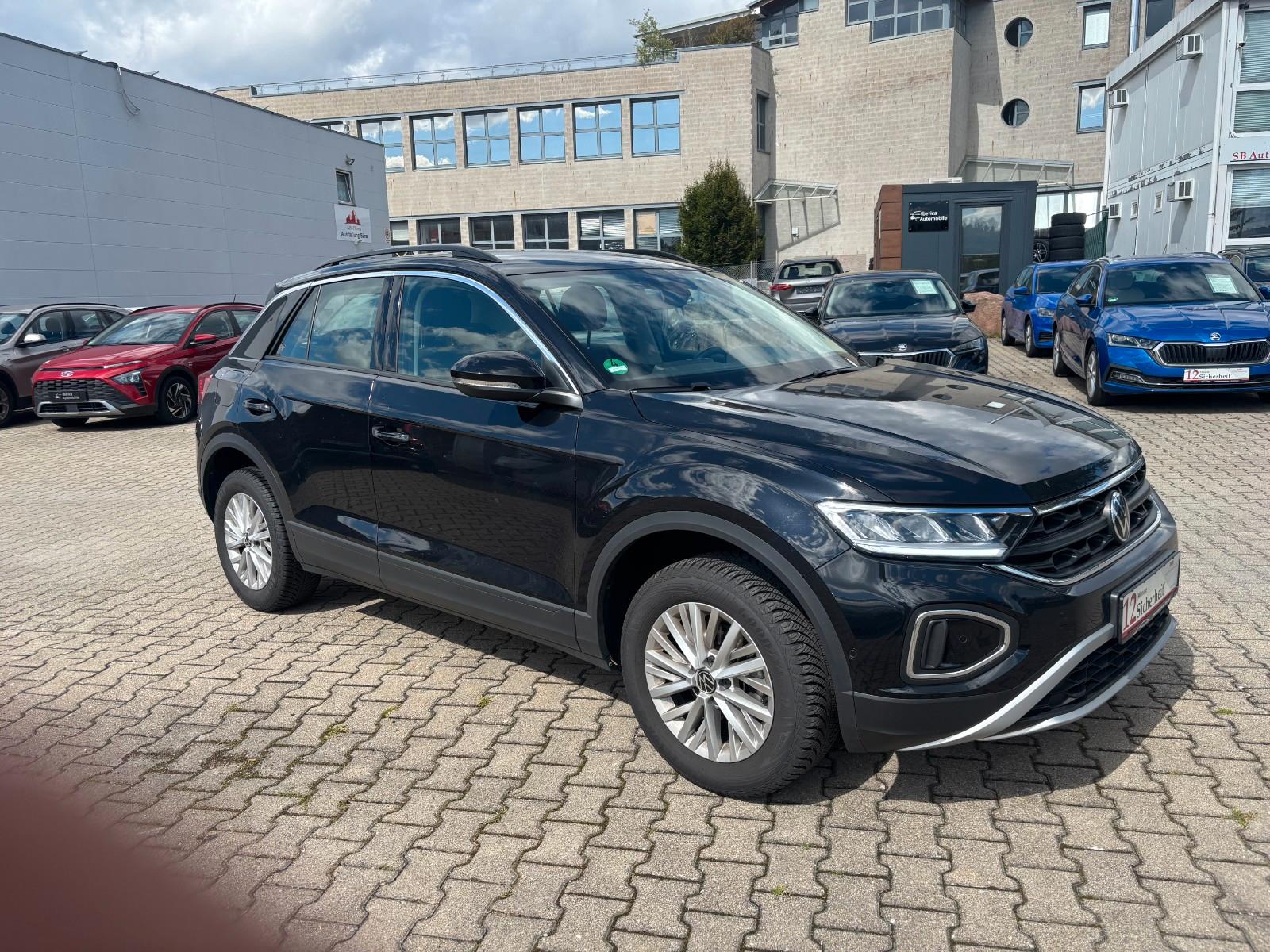 Volkswagen T-Roc Life DSG AHK*NAVI*