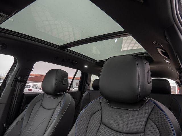 Tayron 2.0 TDI R-Line 4MOTION PANO MATRIX-LED