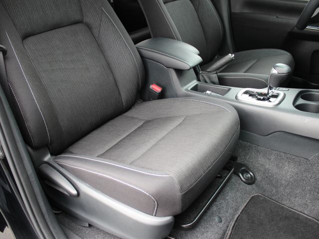 Hilux 2.4 Comfort AHK*Rollo*Navi