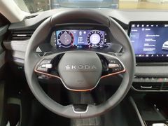 SKODA Combi 2.0 TDI Tour LED Matrix AHK 360Grad Virtul