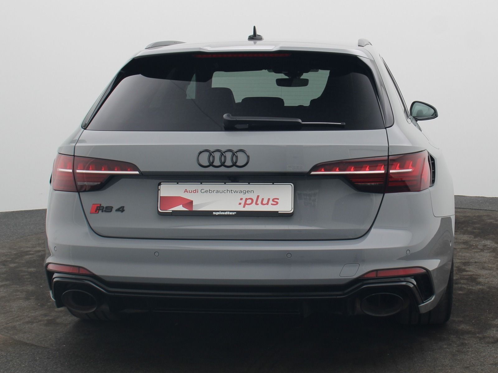 Audi RS4 - Bild 8