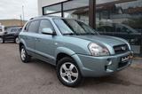 Hyundai TUCSON 2.7 V6 4-WD,Alu,Klima,PDC,Shz,Servo,CD-Rd - gebrauchte Hyundai TUCSON aus dem Jahr 2006
