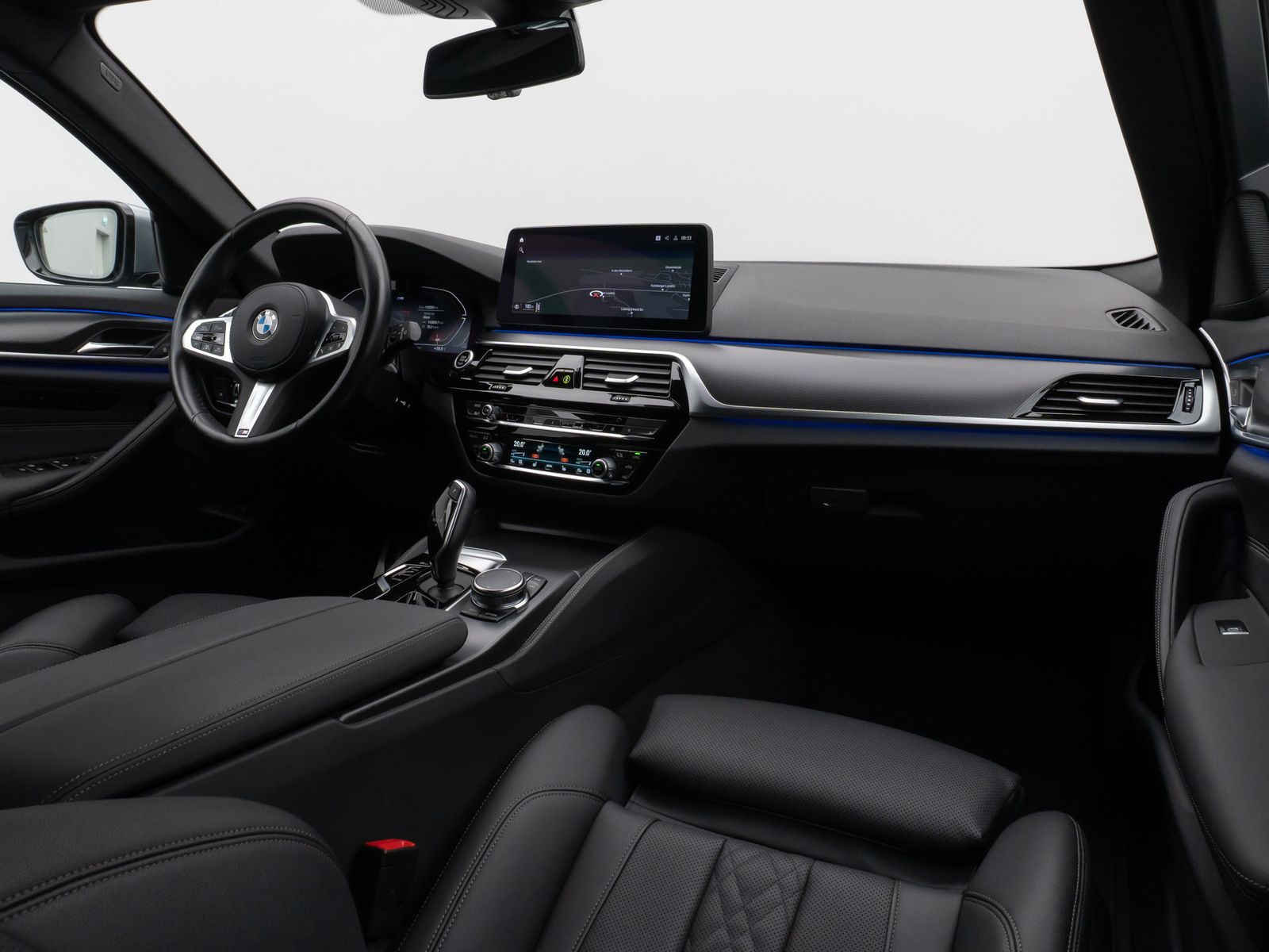 Fahrzeugabbildung BMW 540d xD M SportPro Kamera Laser HUD DAB HiFi 19"