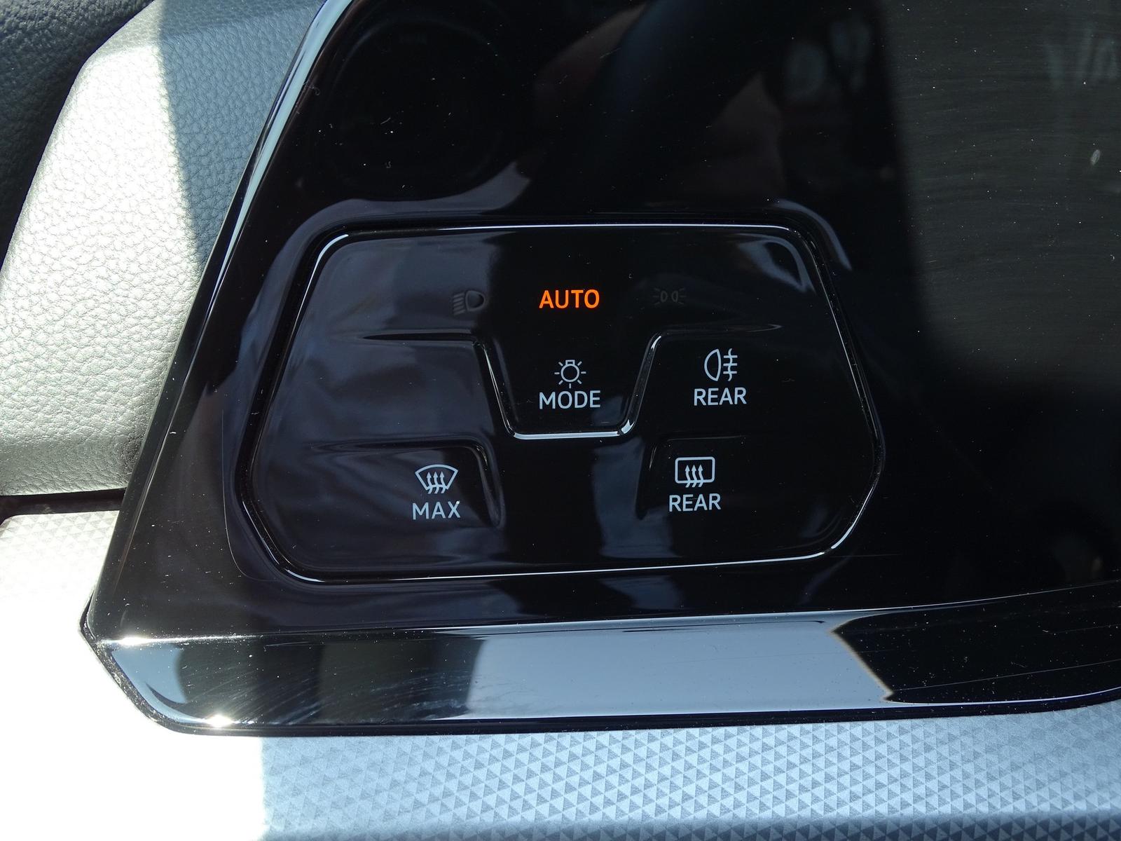 Volkswagen Golf VIII 1.0 Active LED Navi ACC Android Apple, миниатюра 22