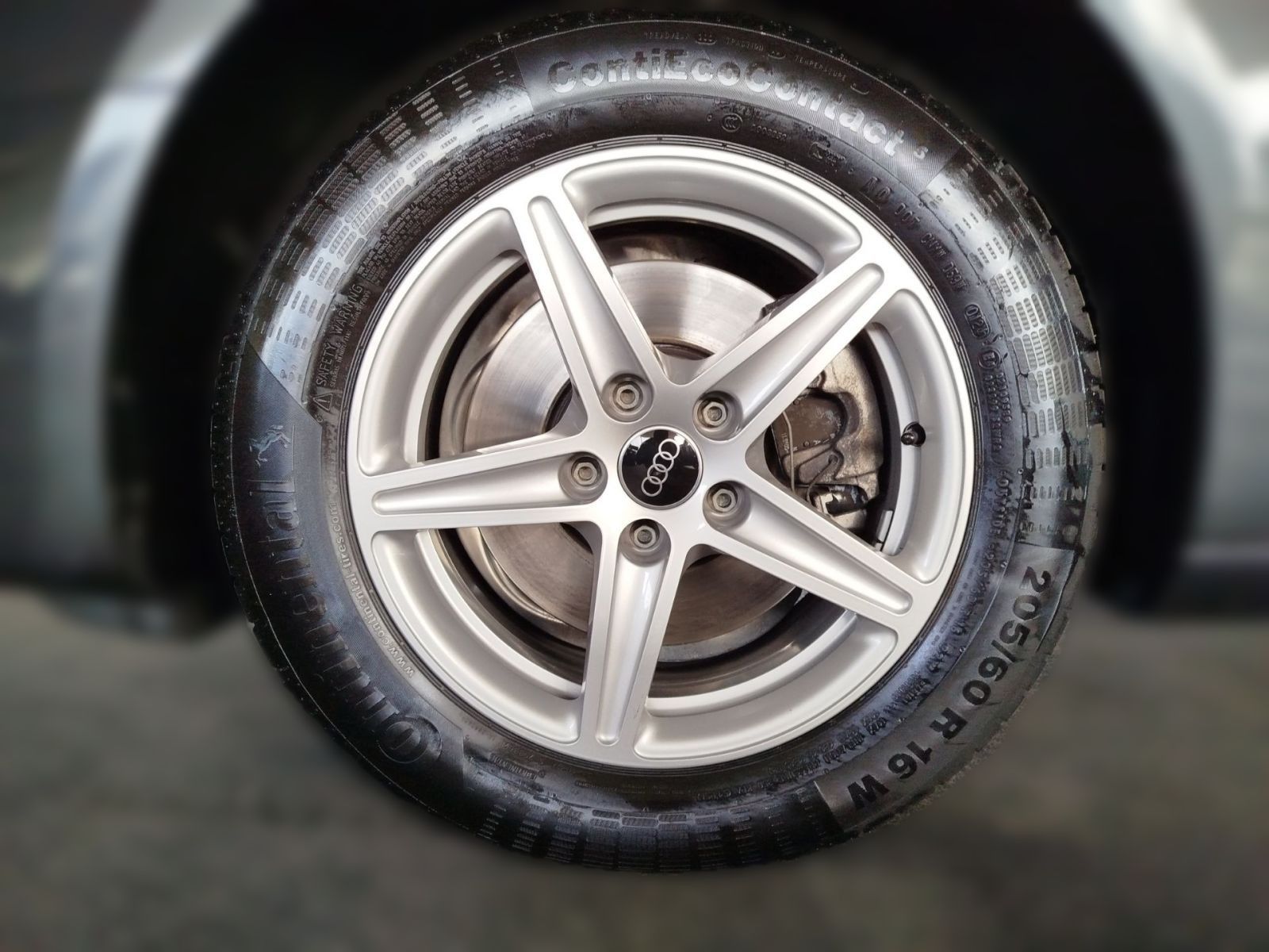 Audi A4 - Bild 4