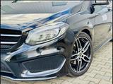 Mercedes-Benz B 200 7G-Tronic AMG Line Night Paket LED Comand - Mercedes-Benz B 200: Schwarz