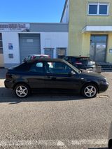 Volkswagen Golf TÜV NEU - Volkswagen Golf aus 2000