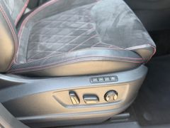 SKODA Kodiaq RS4x4/7Sitzer/PANO/AHK/DCC/CANTON/SHEIZUN