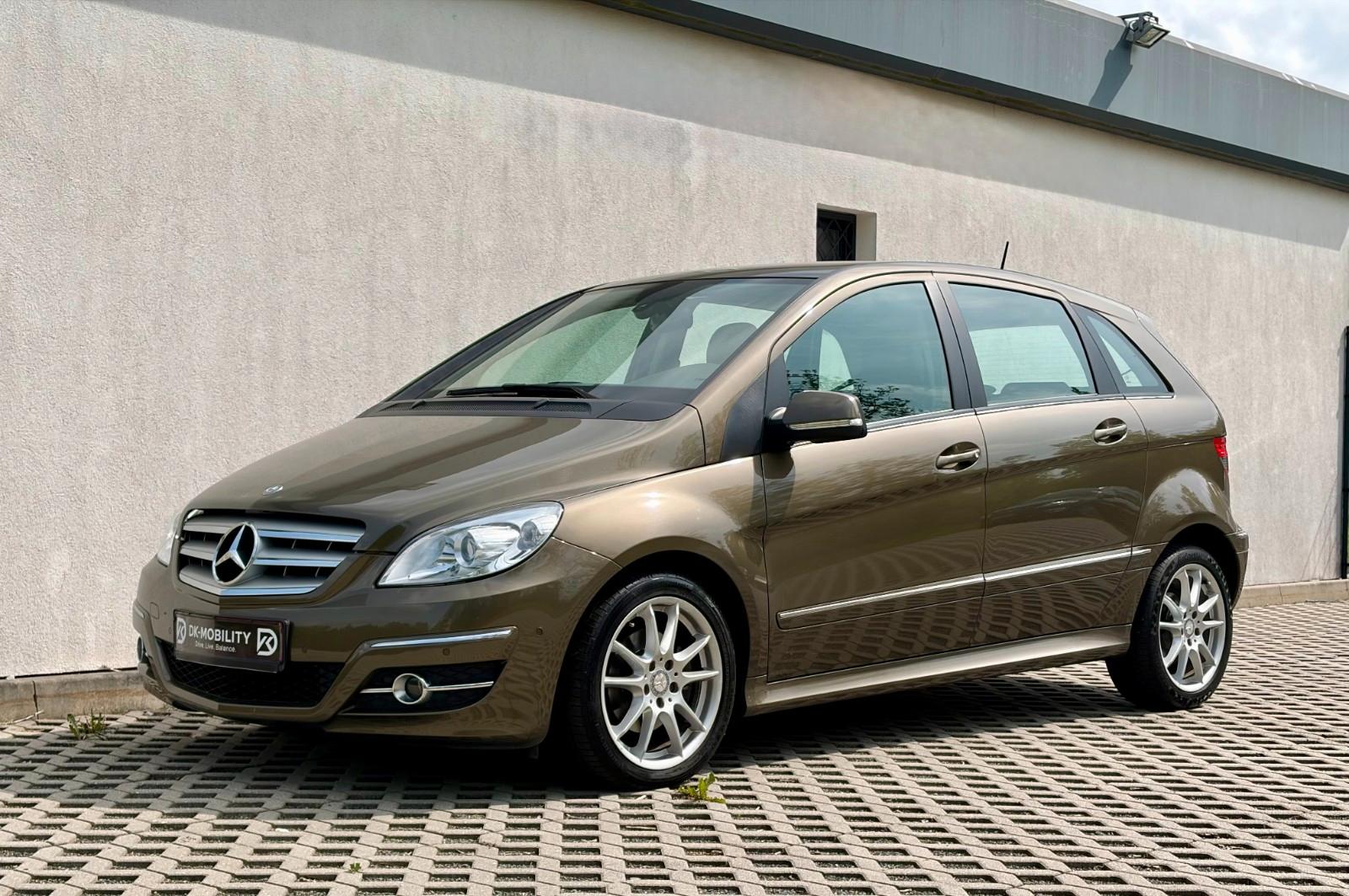 Mercedes-Benz B200 Sport-Paket *Sitzheizung*PDC *Leder*TÜV NEU