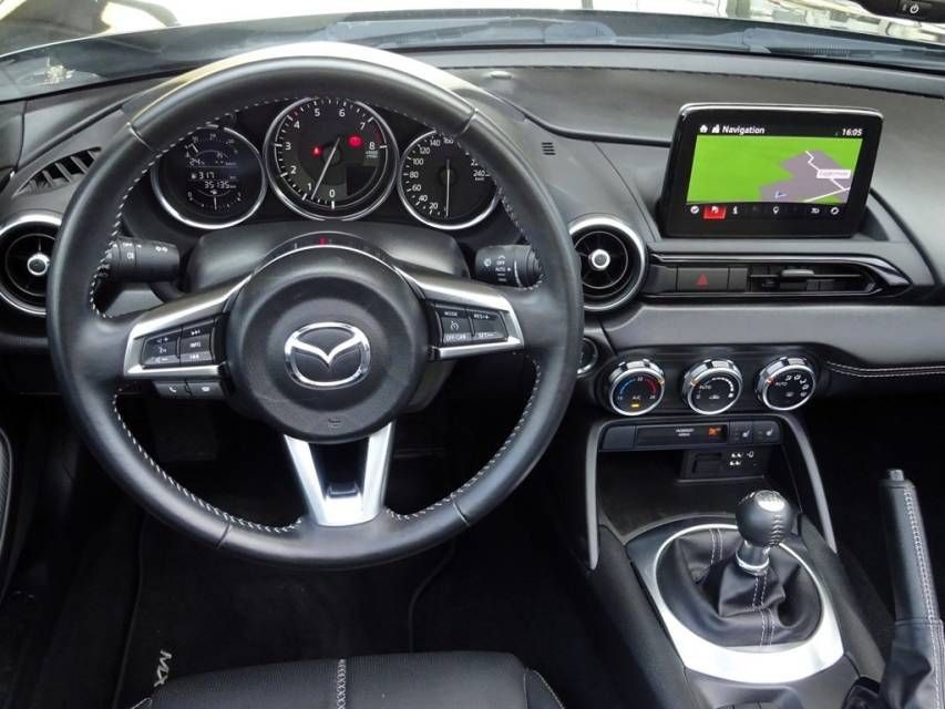 Fahrzeugabbildung Mazda MX-5 1.5 Cabrio Skyactiv-G 132  Selection