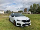 Skoda Octavia 2.0 TSI DSG RS RS - Skoda Octavia: Limousine, RS