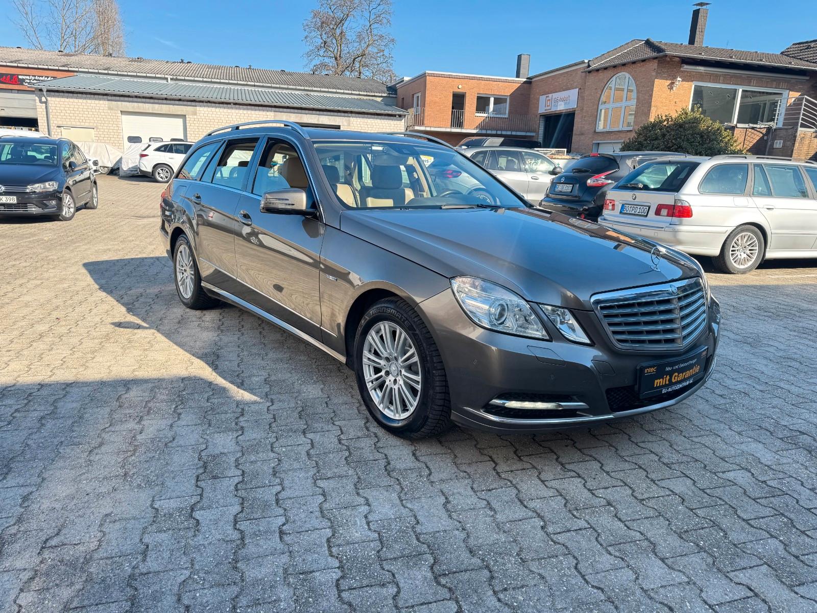 Mercedes-Benz E 250 E T-Modell E 250 CDI BlueEfficiency