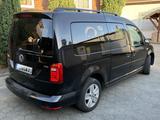 Volkswagen Caddy 2,0TDI Maxi 150 PS, AHK, TÜV, Scheckheft - VW Caddy von privat