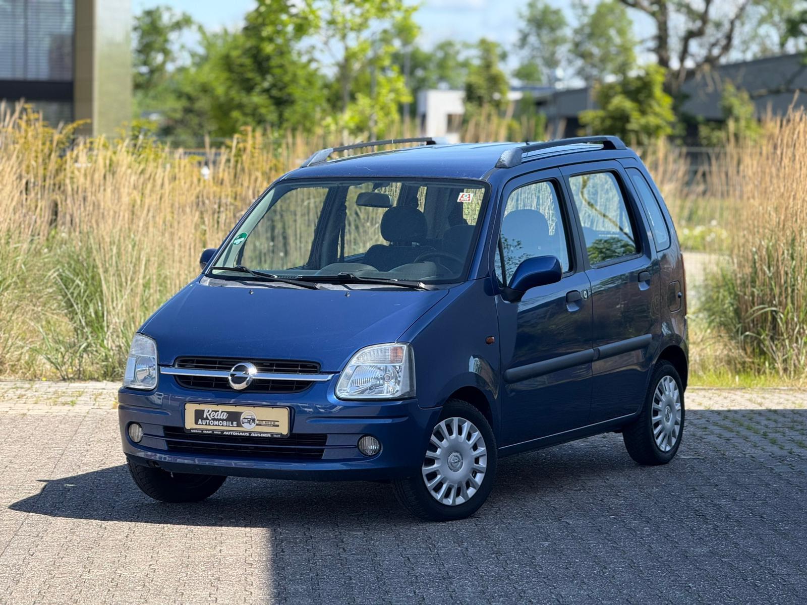 Opel Agila 1.2 16V Color Edition