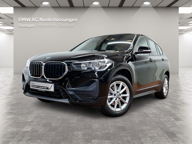 BMW X1 sDrive18i Navi AHK Parkassist