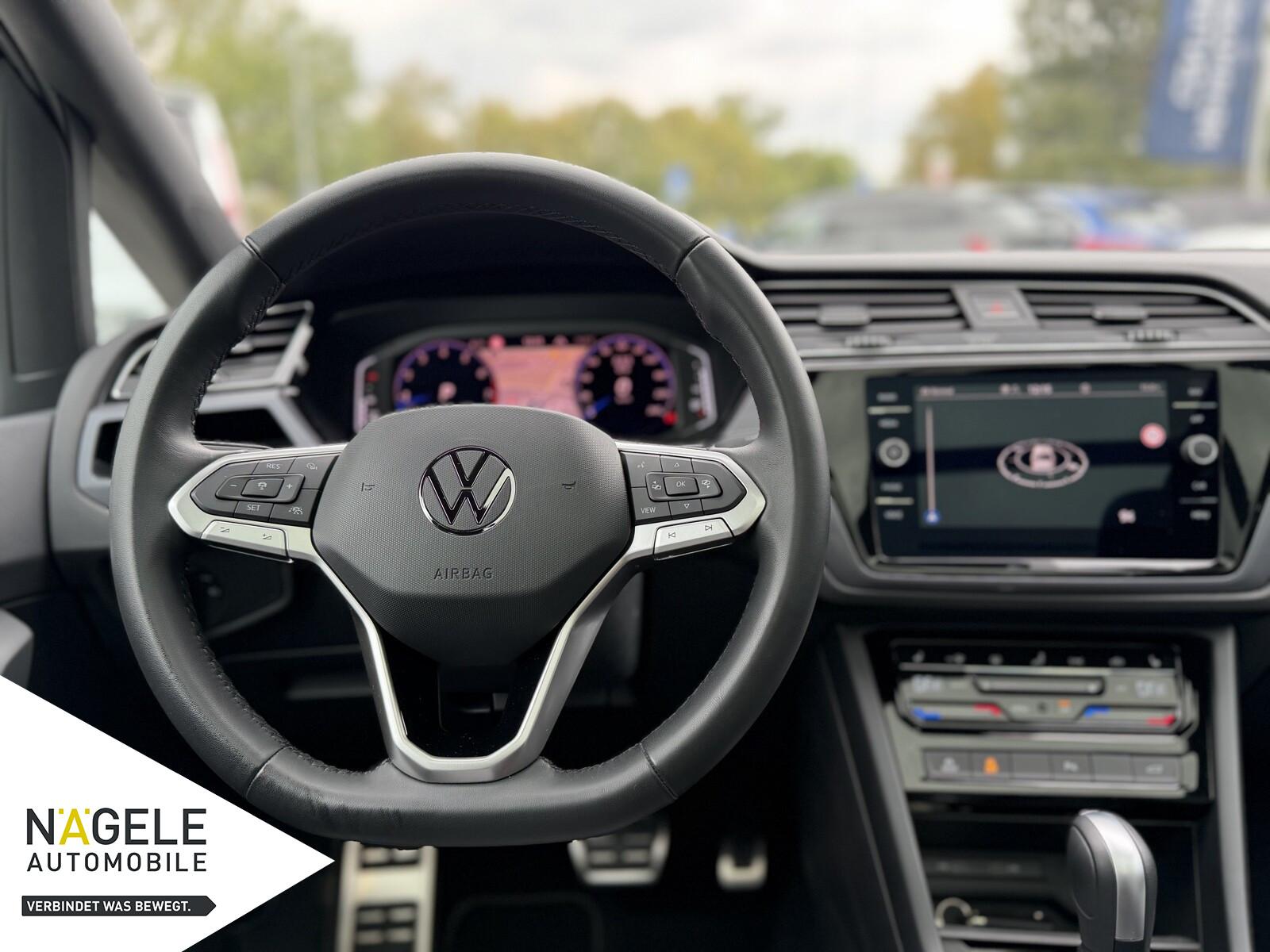 Volkswagen Touran 1.5 TSI Highline DSG 7-Sitzer NAVI PANO, миниатюра 18
