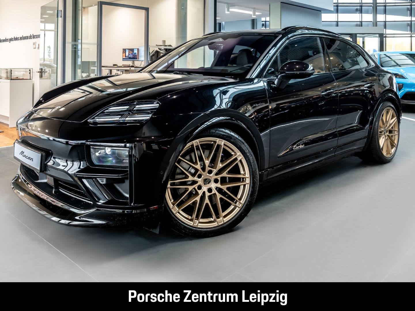 Porsche Macan Turbo HA-Lenkung InnoDrive HeadUp 22-Zoll