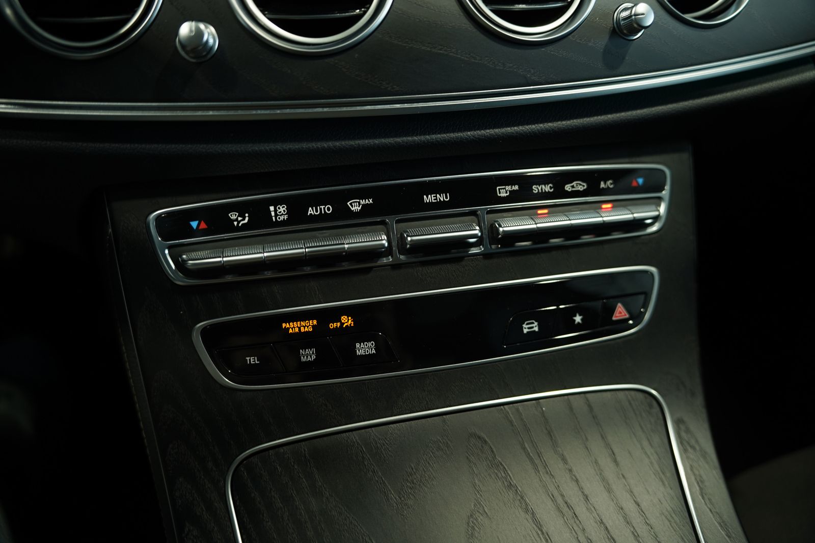 Mercedes Benz E 300