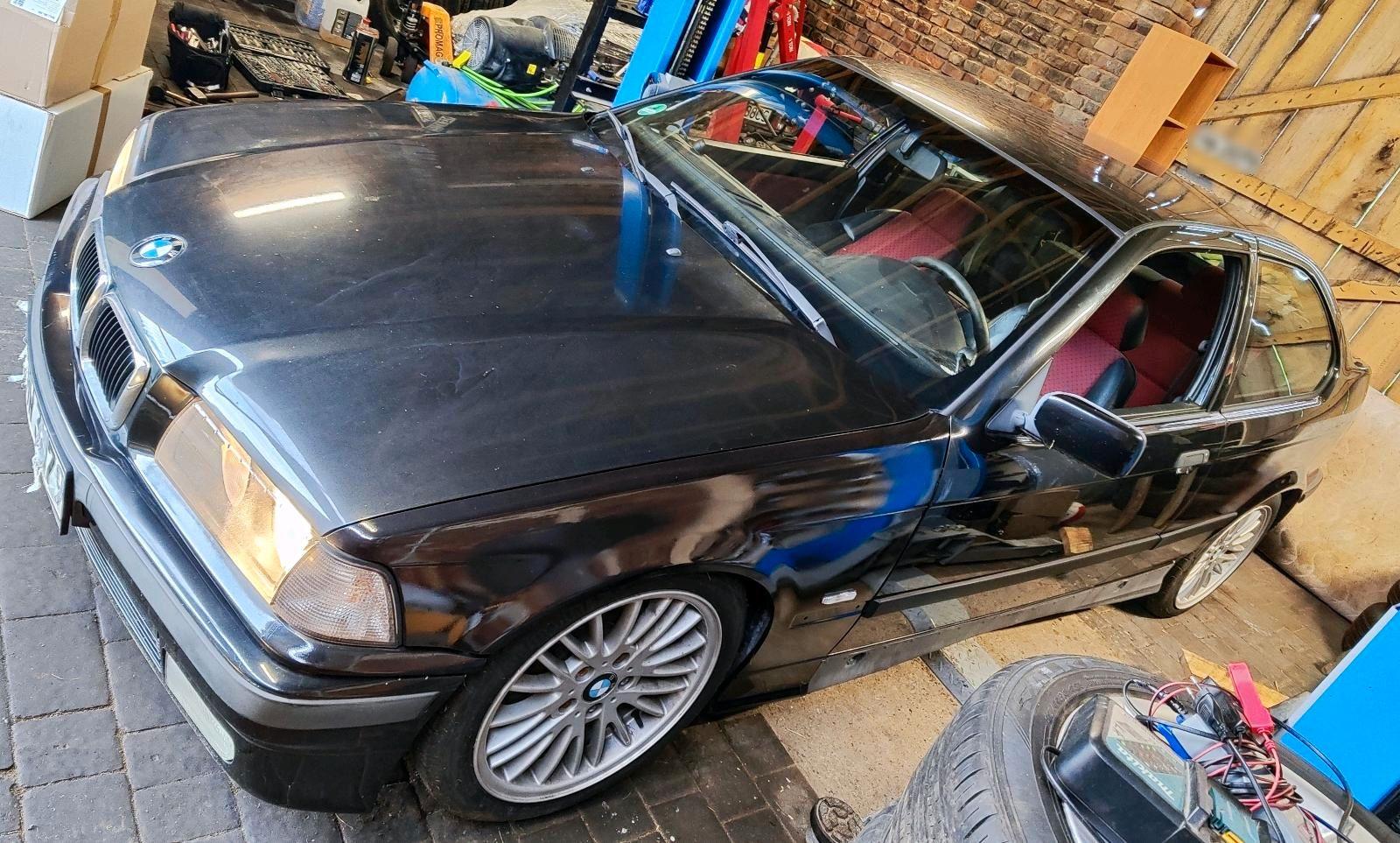 BMW 220