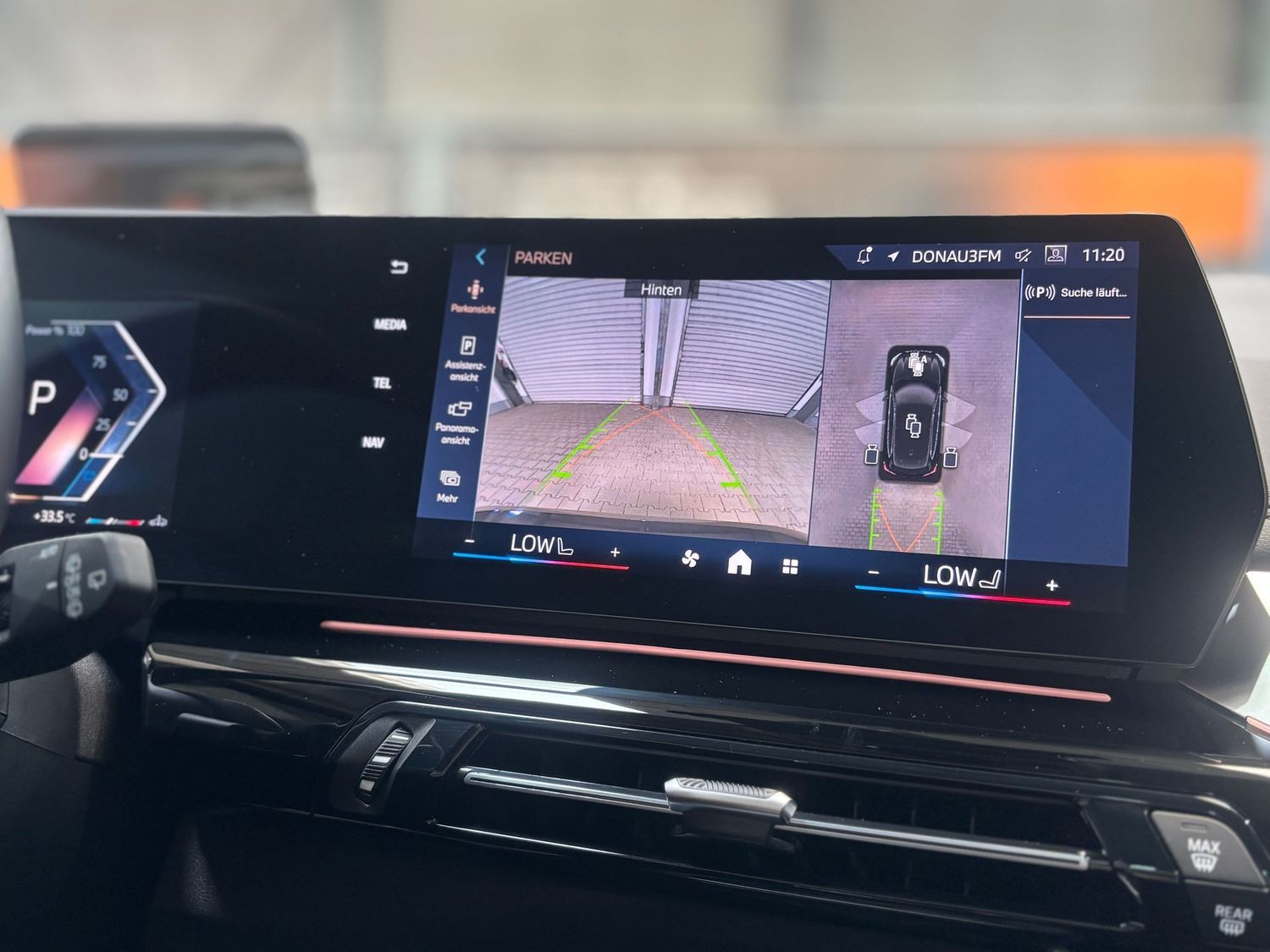 Fahrzeugabbildung BMW 218 Active Tourer Luxury Line Pano#HeadUp#H&K#Ka
