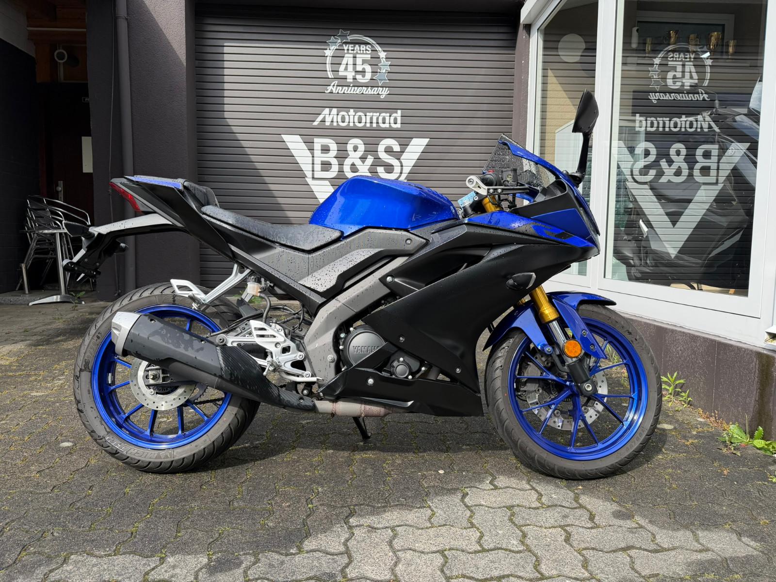 Yamaha R125 YZF-R125 YZF R 125 LED ABS 1 Hand