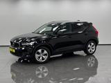 Volvo XC 40 Momentum Pro *Garantie* Kamera Navi LED - gebrauchte Volvo XC40 aus dem Jahr 2021
