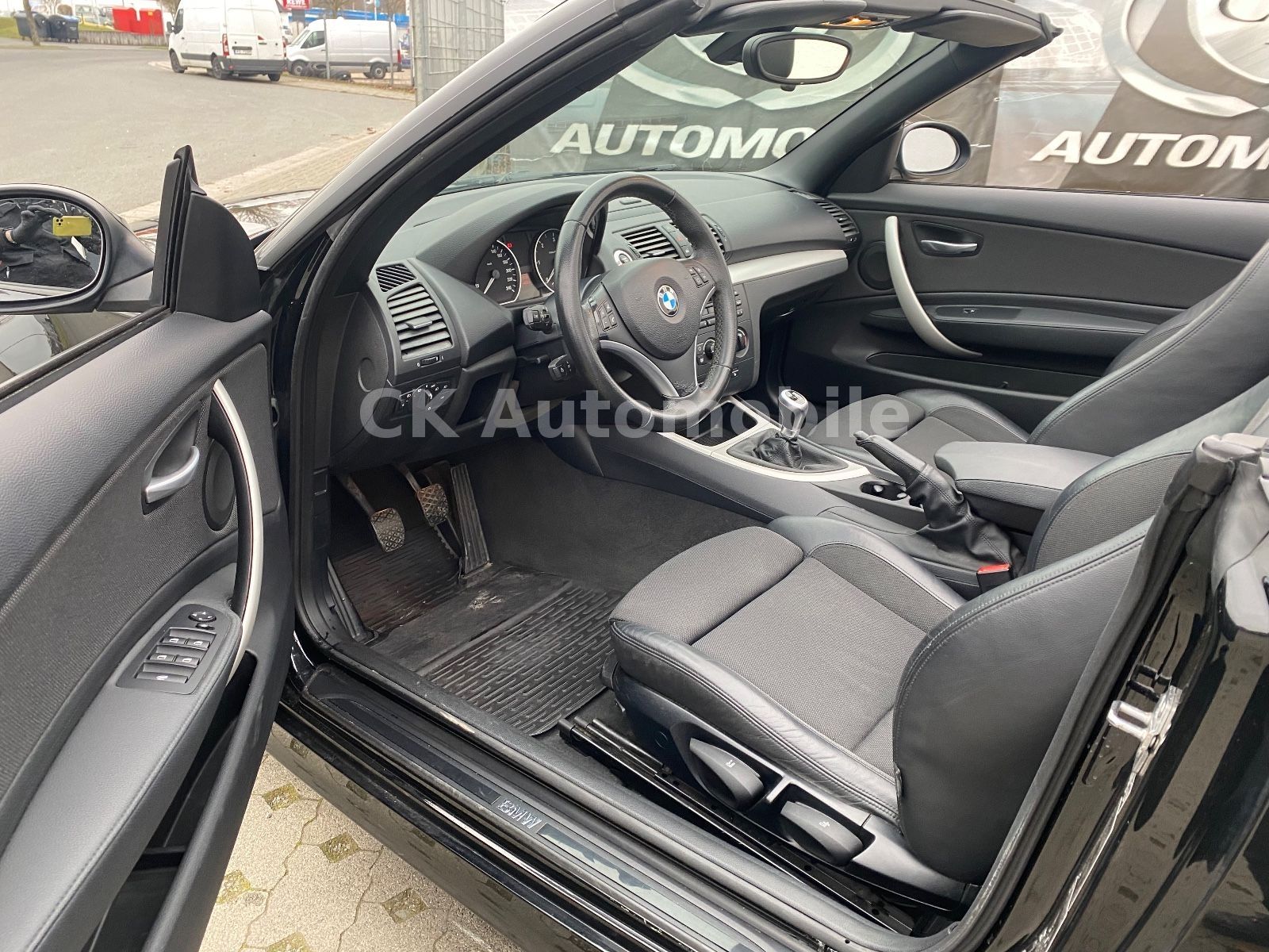 Fahrzeugabbildung BMW 118d Cabrio /Klima/Tempomat/SHZ/PDC