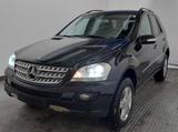 Mercedes-Benz ML 320 CDI 7G-TRONIC 4MATIC.Navi.Leder.Bixenon - schwarze Mercedes-Benz ML 320