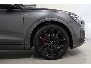 Audi Q8 - 5