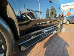 CHEVROLET Suburban 5.3l V8 Premier 4x4*LED*Panodach