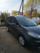 Ford Tourneo Courier 1.0 EcoBoost 74kW Titanium T... - Ford Tourneo Courier von privat