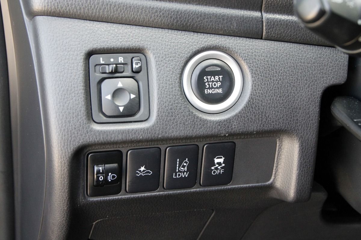 Fahrzeugabbildung Mitsubishi L200 (KL0/KJ0) Spirit Doppelkabine 4WD