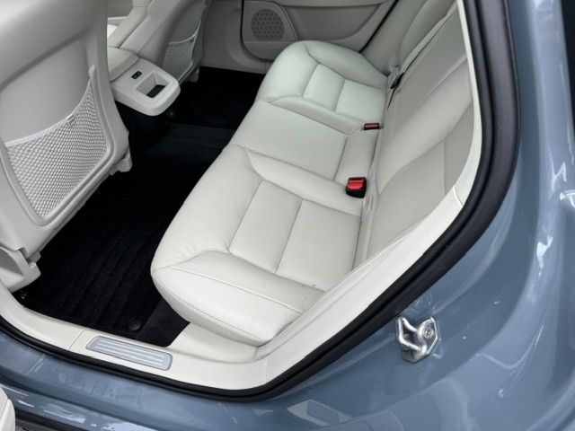 Fahrzeugabbildung Volvo V90 Kombi Inscription LED NAVI LEDER AHK