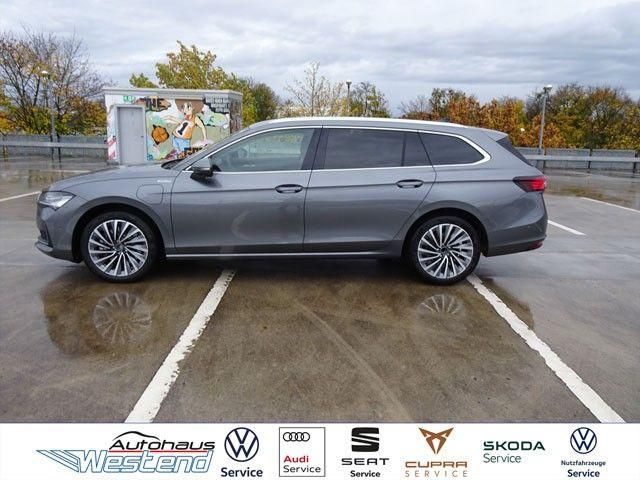 Fahrzeugabbildung SKODA Superb Combi L&K 1.5l TSI iV 110kW Matrix HuD Na