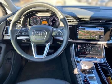 Audi Q7 - 11