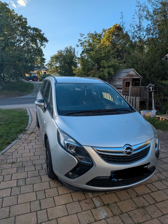 Image of Opel Zafira Tourer