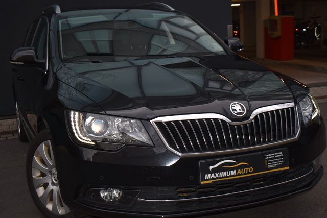 Skoda Superb 2,0  Elegance 4x4/4X SHZ/VOLLLEDER/PANO