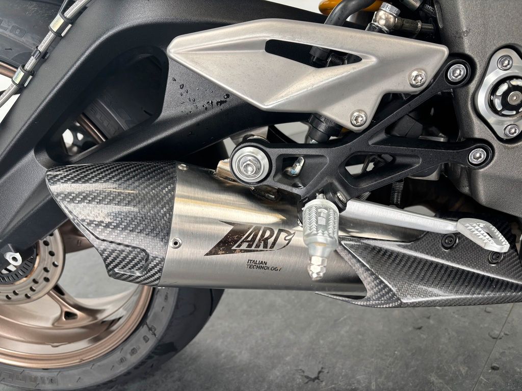 Fahrzeugabbildung Triumph STREET TRIPLE 765 RS *TOP-ZUSTAND *1. HAND