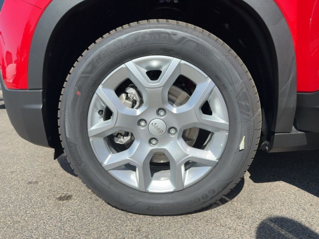 Fahrzeugabbildung Jeep Avenger e-Hybrid ALLWETTER NAVI ELEKTR HECKKL SH